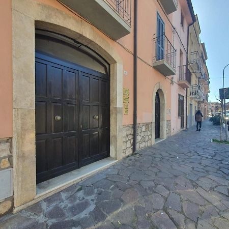 Casa Pepe - Fondi Vertice Rooms ภายนอก รูปภาพ
