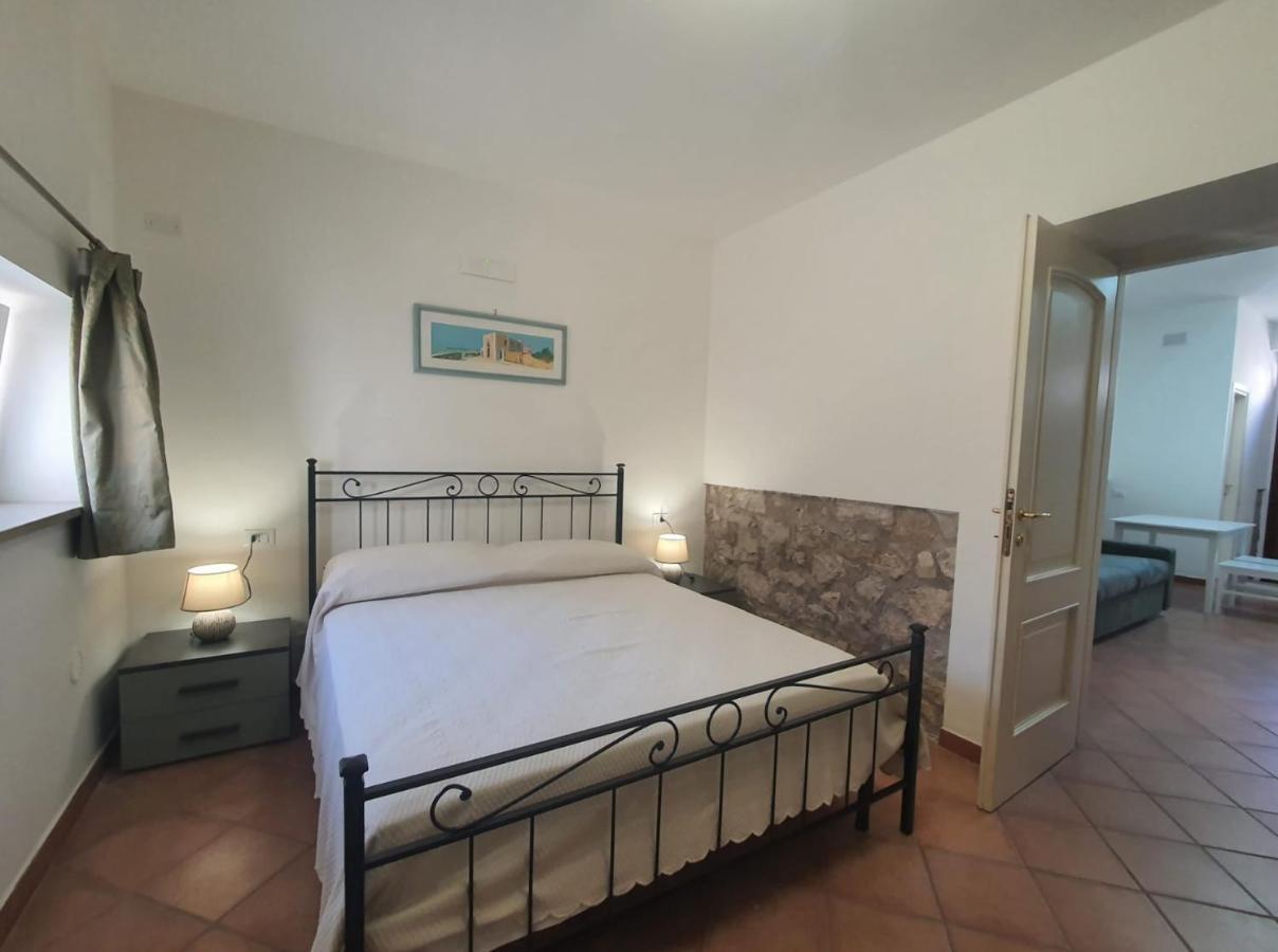 Casa Pepe - Fondi Vertice Rooms ภายนอก รูปภาพ